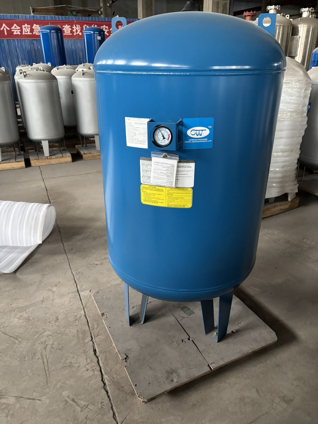 Expansion tank capacity range, multiple units in factory